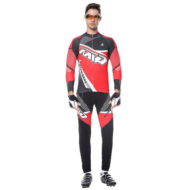 Front side - Men wearing a cycling suit in red colour